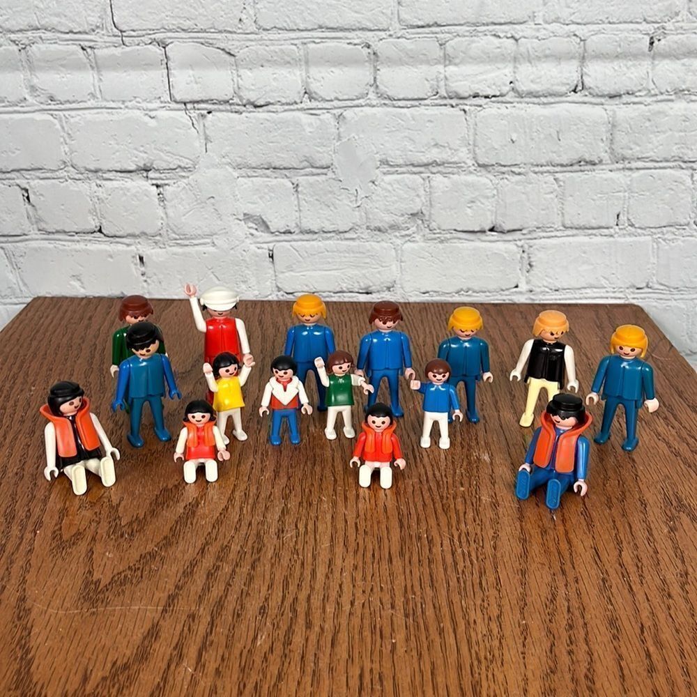 Geobra Playmobil Vintage 1974 Lot of 16 Figures